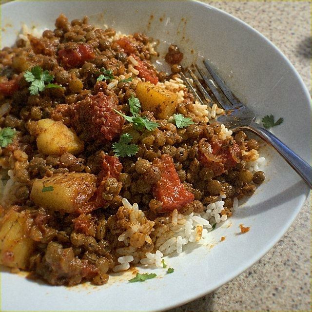 Lentil, Potato and Pepper Balti with Rice